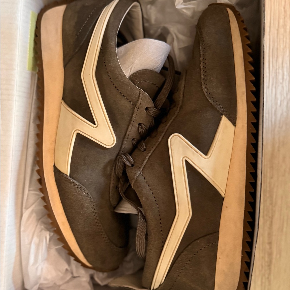 Etro Brown Sneakers